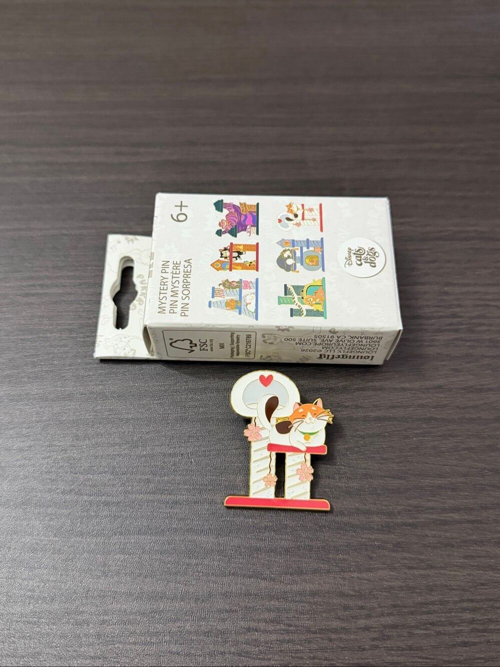 Loungefly Disney Cat Trees Blind Box Enamel Pin - Mochi